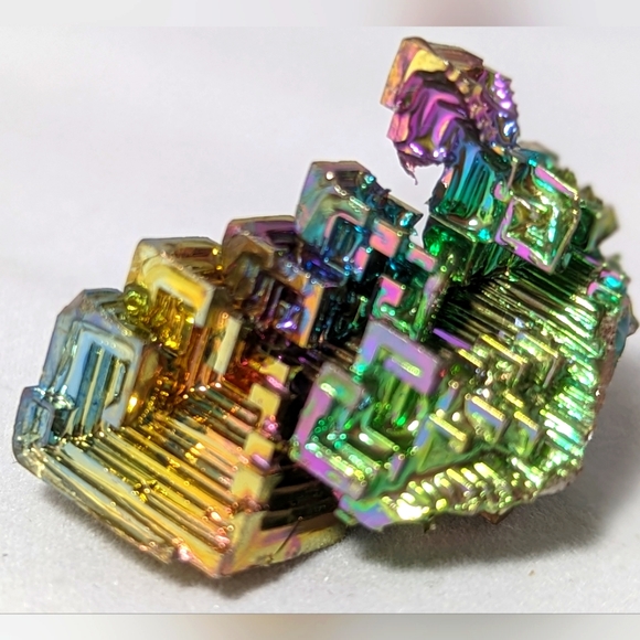 17g Bismuth Crystal Specimen - Picture 7 of 10